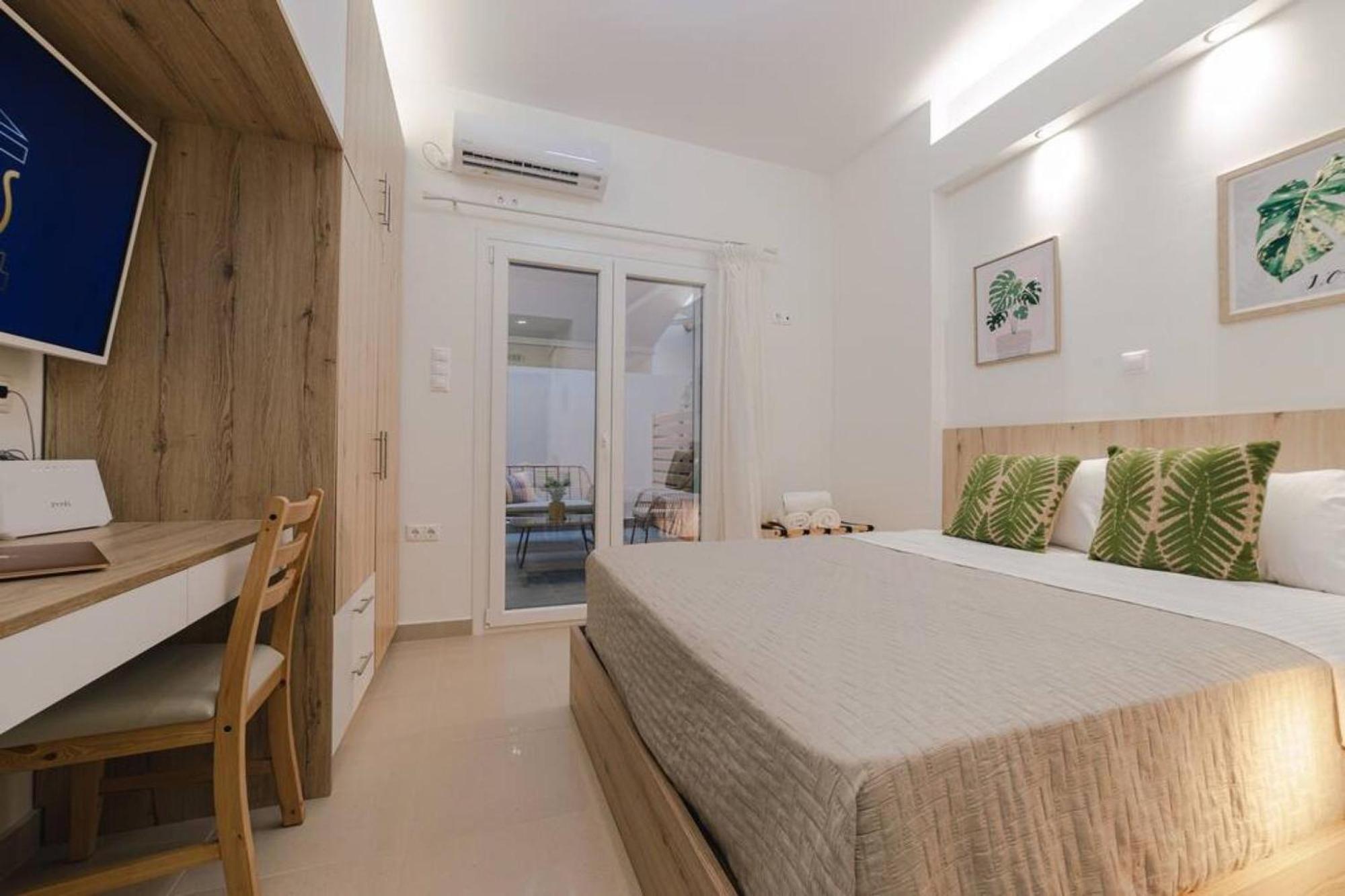 Small And Cozy Studio Афіни Екстер'єр фото